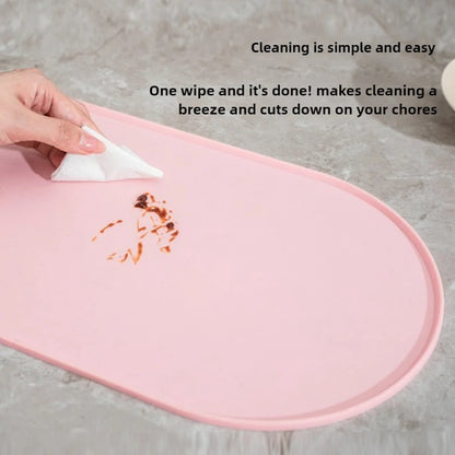 Splash-Proof Feeding Mat — For Enthusiastic Eaters