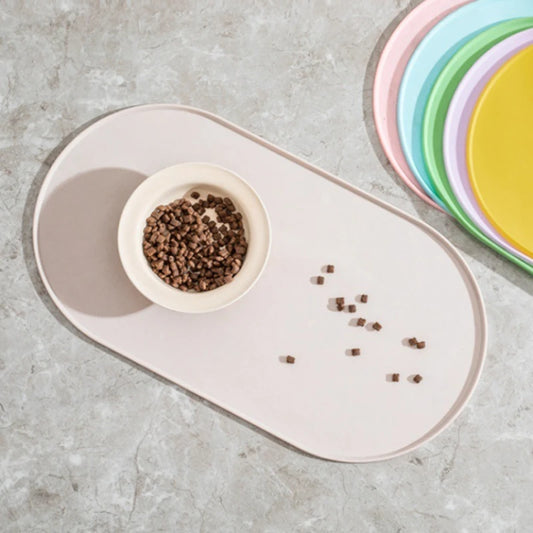 Splash-Proof Feeding Mat — For Enthusiastic Eaters